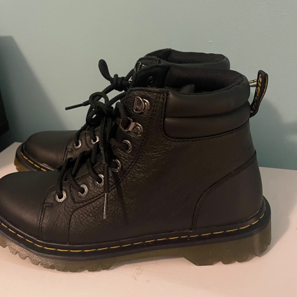 Dr. Marten Faora Boots - Picture 4 of 5